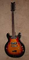 Univox 12-string HR-2 1965-66 2.jpg